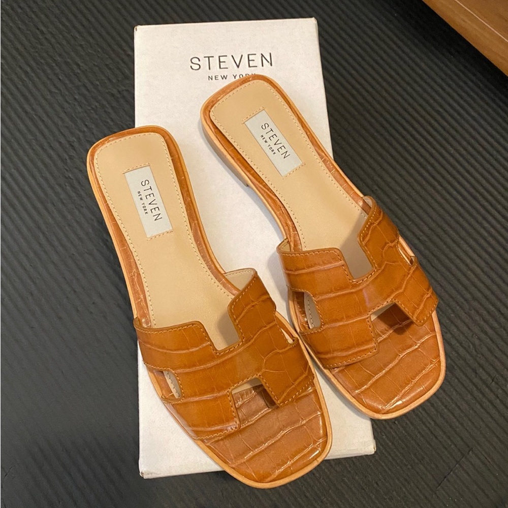 Steve Madden sandals